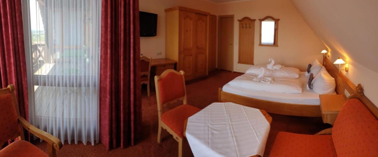 Hotel Igelstadt Fürstenberg Eksteriør bilde